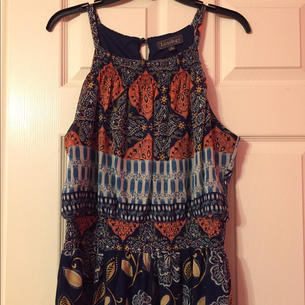 ✨NWOT Maxi dress✨